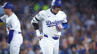 오타니, 밀워키전 홈런 포함 5출루...MLB 통산 200호 달성 눈앞